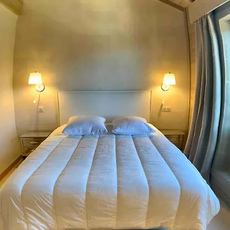 Apartment Le Chalet Sous-toiture Nanshan : Spacieux, Lumineux Et Idealement Situe A Auron