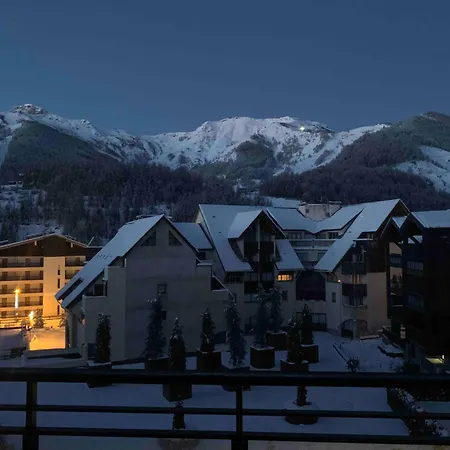 Le Chalet Sous-toiture Nanshan : Spacieux, Lumineux Et Idealement Situe A *