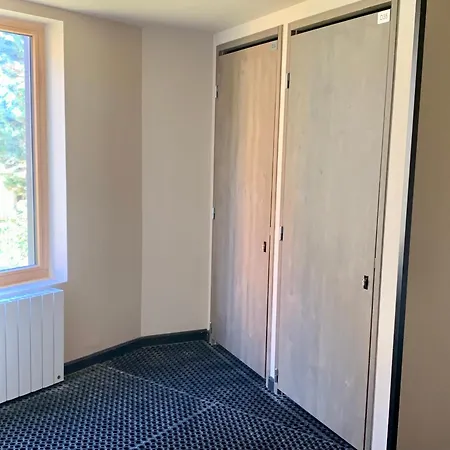 Le Chalet Sous-toiture Nanshan : Spacieux, Lumineux Et Idealement Situe A Apartment